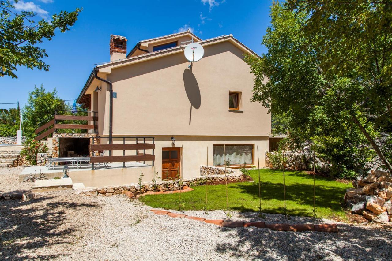 Villa Nabucco Kras エクステリア 写真