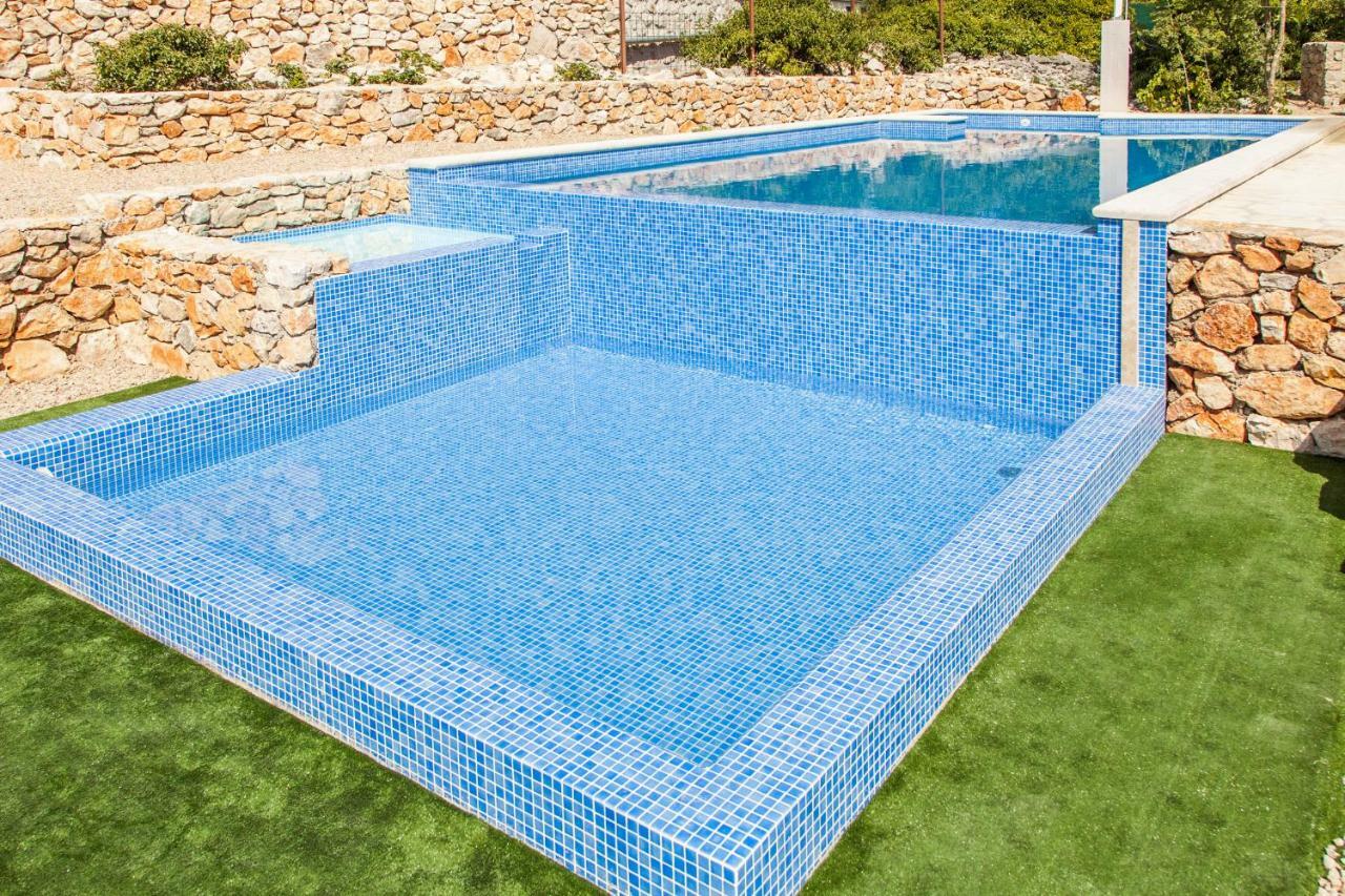 Villa Nabucco Kras エクステリア 写真