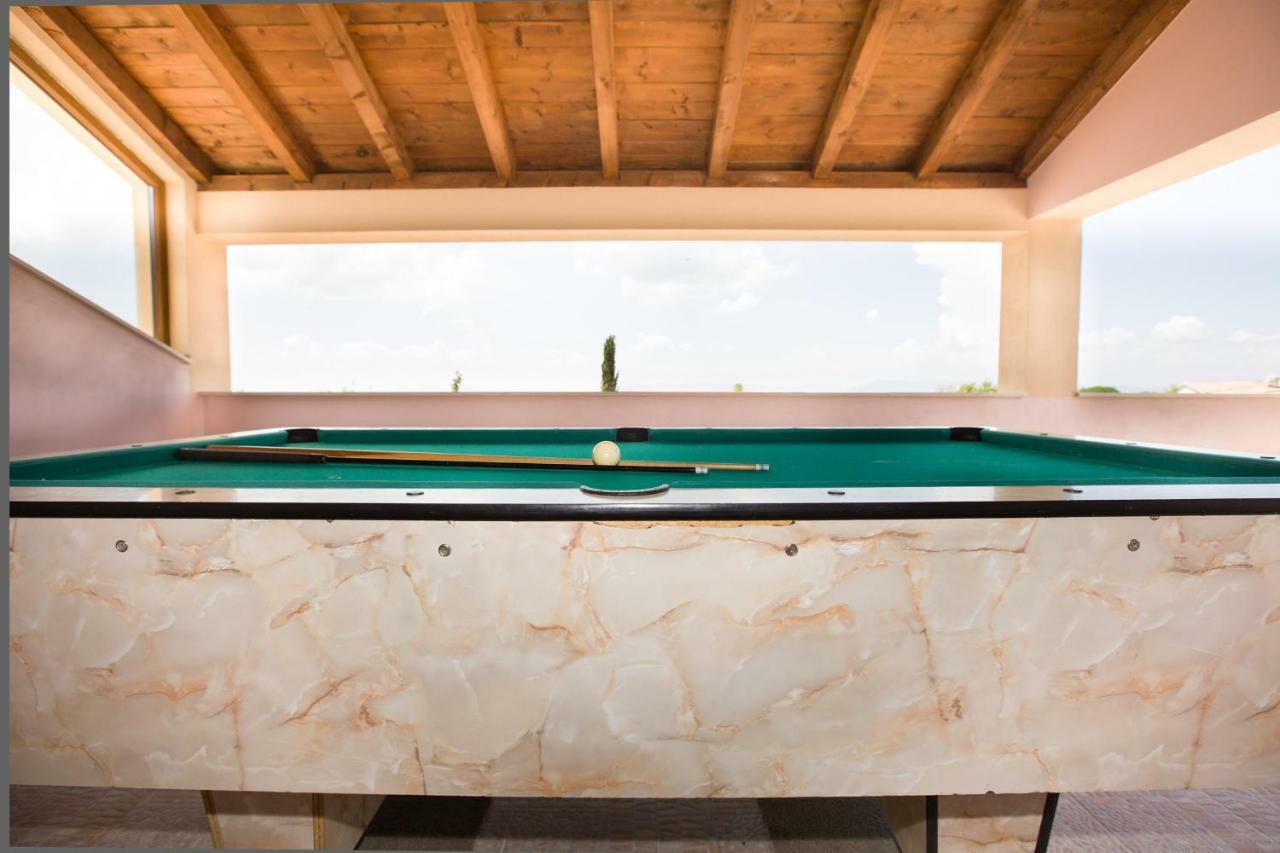 Villa Nabucco Kras エクステリア 写真